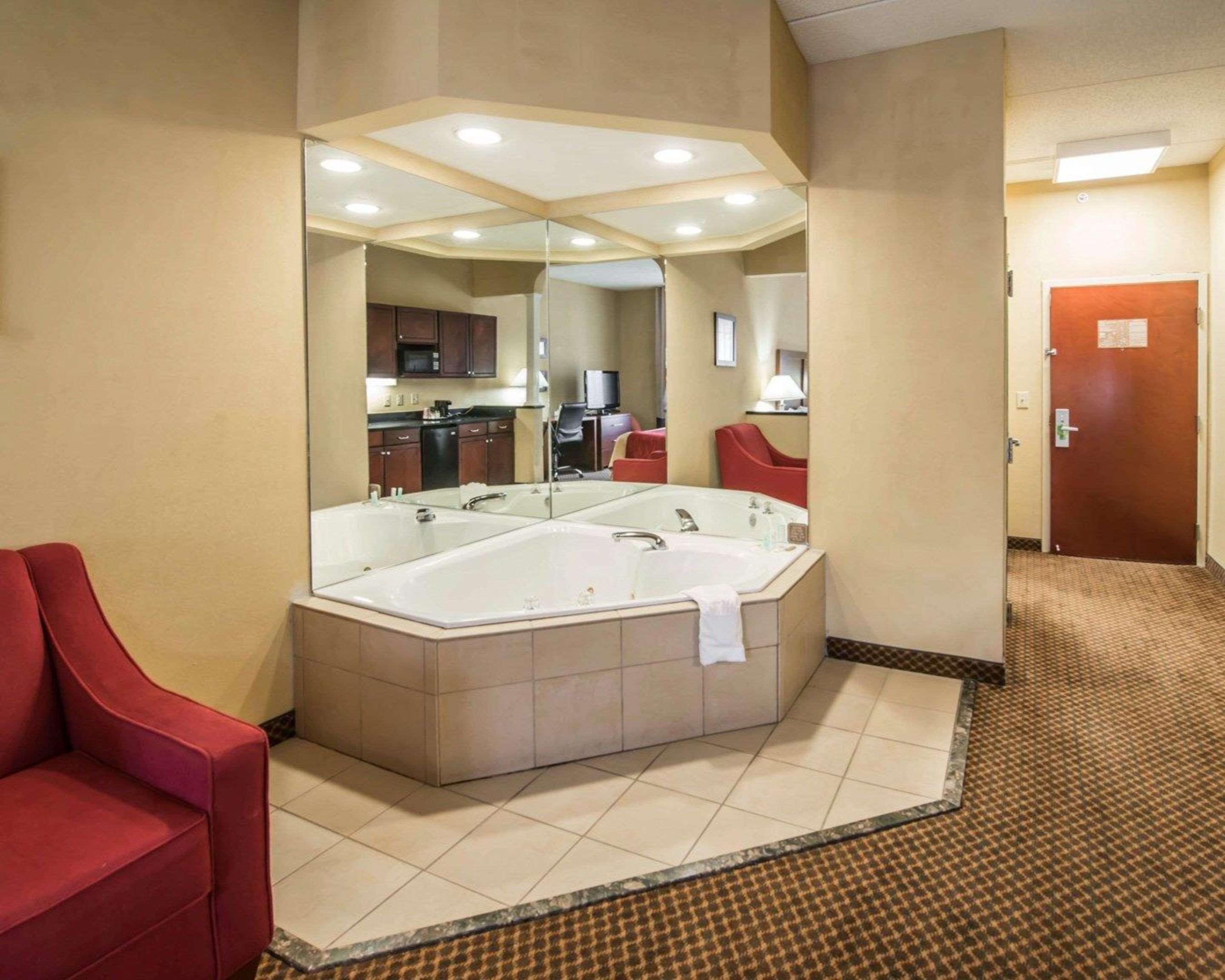 Comfort Inn & Suites Morganton Ngoại thất bức ảnh