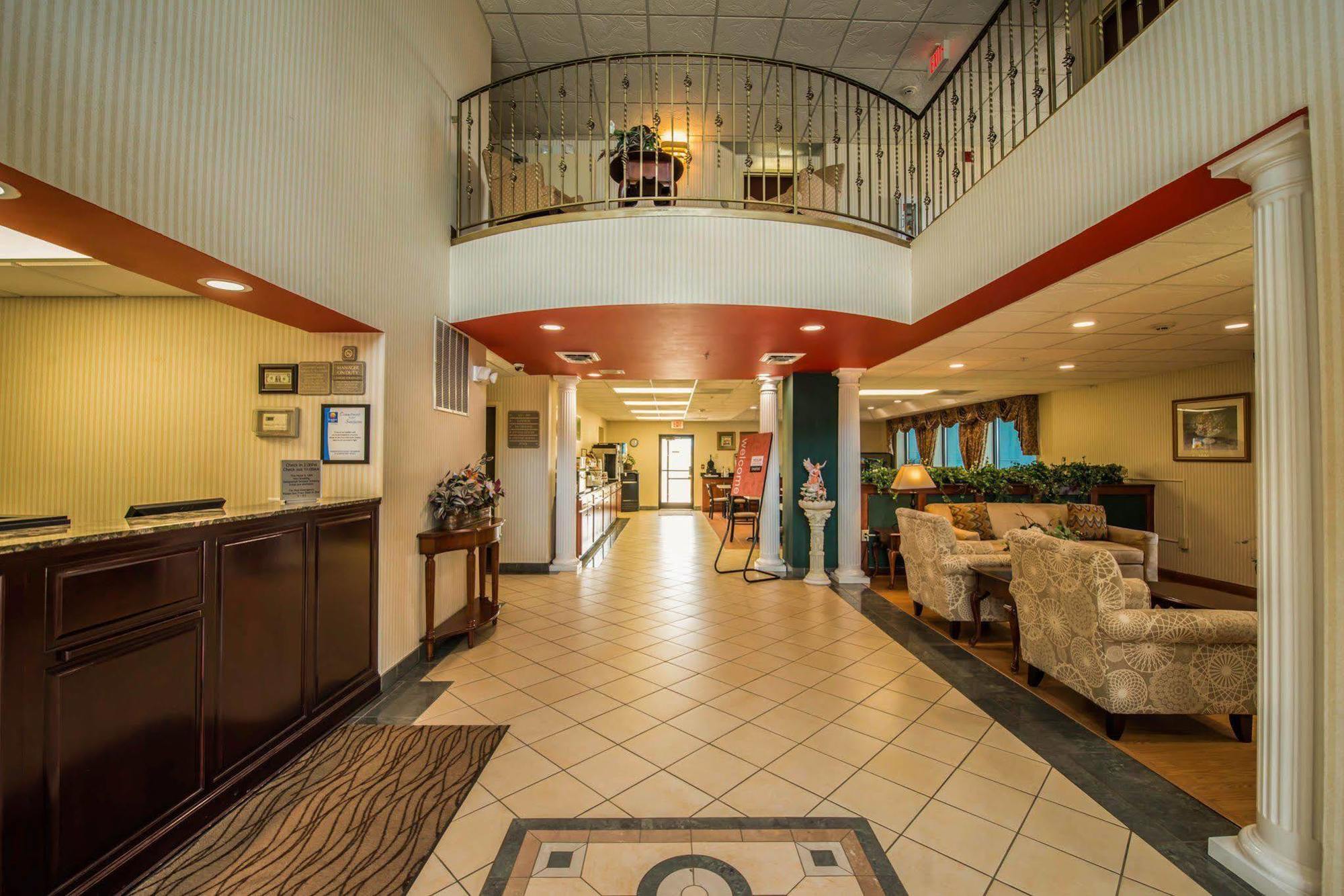 Comfort Inn & Suites Morganton Ngoại thất bức ảnh
